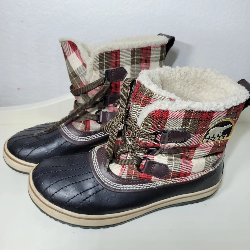 Sorel Snow Boot Plaid with Sherpa Lining, Waterproof Heel Boots, 8
